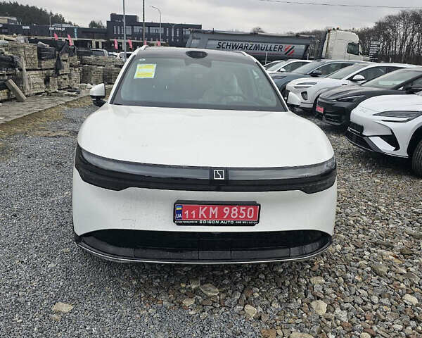 Білий Zeekr 7X, об'ємом двигуна 0 л та пробігом 1 тис. км за 45000 $, фото 1 на Automoto.ua