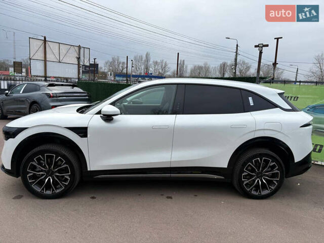 Белый Zeekr 7X, объемом двигателя 0 л и пробегом 1 тыс. км за 42500 $, фото 7 на Automoto.ua