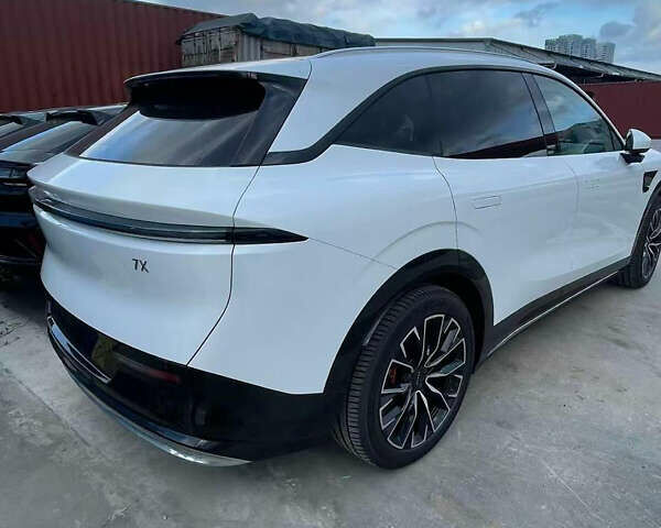 Белый Zeekr 7X, объемом двигателя 0 л и пробегом 1 тыс. км за 48000 $, фото 1 на Automoto.ua