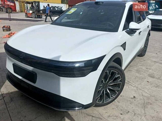 Белый Zeekr 7X, объемом двигателя 0 л и пробегом 1 тыс. км за 41499 $, фото 3 на Automoto.ua