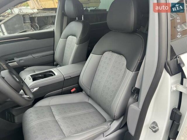 Белый Zeekr 7X, объемом двигателя 0 л и пробегом 1 тыс. км за 43000 $, фото 4 на Automoto.ua