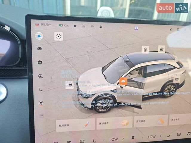 Белый Zeekr 7X, объемом двигателя 0 л и пробегом 1 тыс. км за 41499 $, фото 17 на Automoto.ua