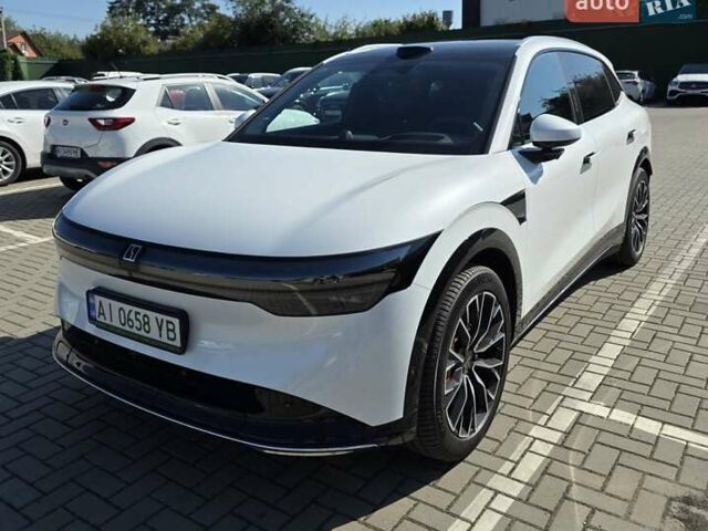 Белый Zeekr 7X, объемом двигателя 0 л и пробегом 1 тыс. км за 46000 $, фото 7 на Automoto.ua
