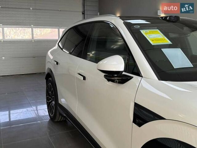 Белый Zeekr 7X, объемом двигателя 0 л и пробегом 1 тыс. км за 37499 $, фото 6 на Automoto.ua