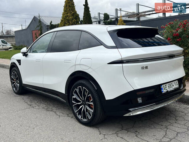 Белый Zeekr 7X, объемом двигателя 0 л и пробегом 1 тыс. км за 43900 $, фото 6 на Automoto.ua