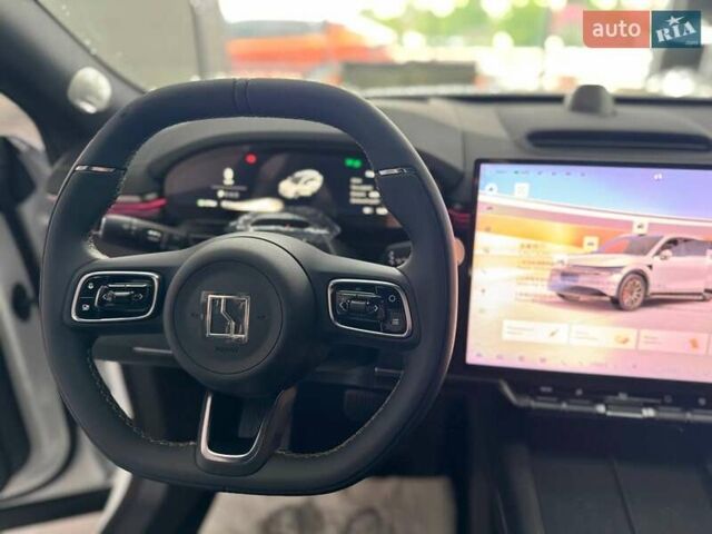 Белый Zeekr 7X, объемом двигателя 0 л и пробегом 1 тыс. км за 45990 $, фото 13 на Automoto.ua