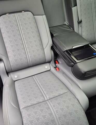 Белый Zeekr 7X, объемом двигателя 0 л и пробегом 1 тыс. км за 42500 $, фото 29 на Automoto.ua