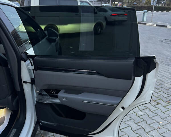 Zeekr 7X 2025 в Черновцах на Automoto.ua Белый Zeekr 7X, объемом двигателя 0 л и пробегом 1 тыс. км за 44999 $, фото 64 на Automoto.ua