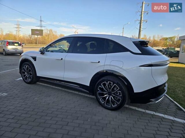 Белый Zeekr 7X, объемом двигателя 0 л и пробегом 1 тыс. км за 34588 $, фото 13 на Automoto.ua
