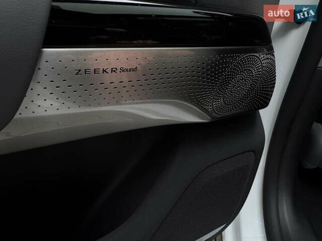 Білий Zeekr 7X, об'ємом двигуна 0 л та пробігом 4 тис. км за 45500 $, фото 23 на Automoto.ua