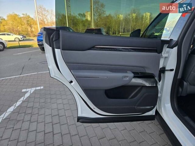 Белый Zeekr 7X, объемом двигателя 0 л и пробегом 1 тыс. км за 34588 $, фото 29 на Automoto.ua