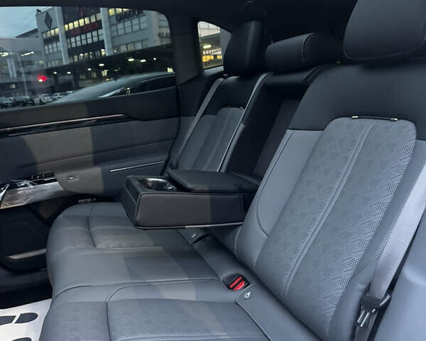 Zeekr 7X 2025 в Черновцах на Automoto.ua Белый Zeekr 7X, объемом двигателя 0 л и пробегом 1 тыс. км за 44999 $, фото 47 на Automoto.ua