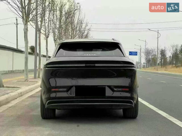 Чорний Zeekr 7X, об'ємом двигуна 0 л та пробігом 5 тис. км за 33500 $, фото 4 на Automoto.ua