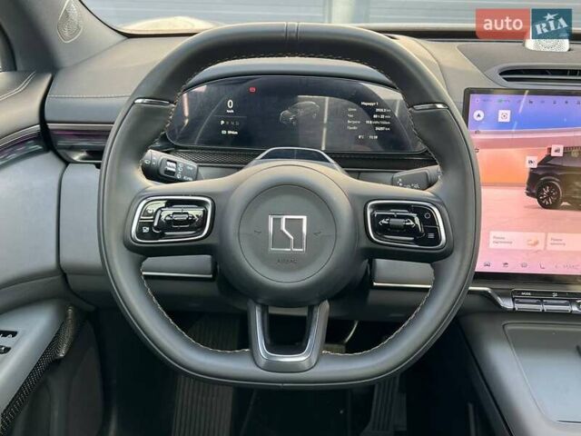 Чорний Zeekr 7X, об'ємом двигуна 0 л та пробігом 24 тис. км за 33600 $, фото 16 на Automoto.ua