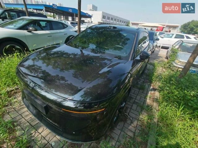 Черный Zeekr 7X, объемом двигателя 0 л и пробегом 8 тыс. км за 29000 $, фото 1 на Automoto.ua