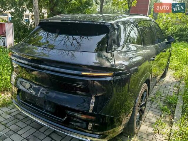 Черный Zeekr 7X, объемом двигателя 0 л и пробегом 8 тыс. км за 29000 $, фото 5 на Automoto.ua