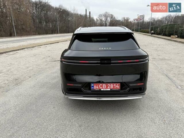 Чорний Zeekr 7X, об'ємом двигуна 0 л та пробігом 8 тис. км за 37900 $, фото 4 на Automoto.ua