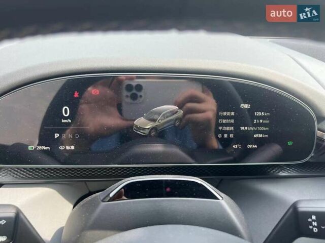 Черный Zeekr 7X, объемом двигателя 0 л и пробегом 1 тыс. км за 39100 $, фото 4 на Automoto.ua
