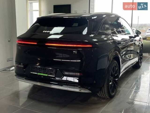 Черный Zeekr 7X, объемом двигателя 0 л и пробегом 1 тыс. км за 40499 $, фото 4 на Automoto.ua