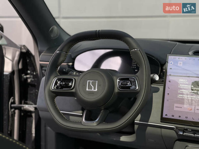 Черный Zeekr 7X, объемом двигателя 0 л и пробегом 1 тыс. км за 40000 $, фото 8 на Automoto.ua