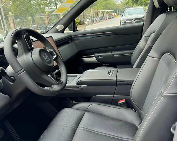 Черный Zeekr 7X, объемом двигателя 0 л и пробегом 1 тыс. км за 40499 $, фото 5 на Automoto.ua