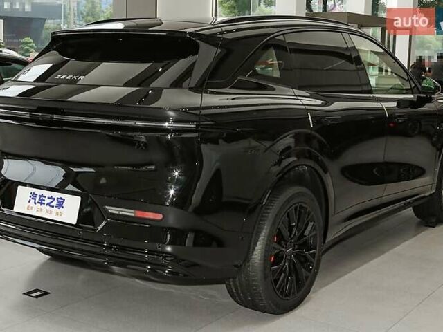 Черный Zeekr 7X, объемом двигателя 0 л и пробегом 1 тыс. км за 45999 $, фото 3 на Automoto.ua