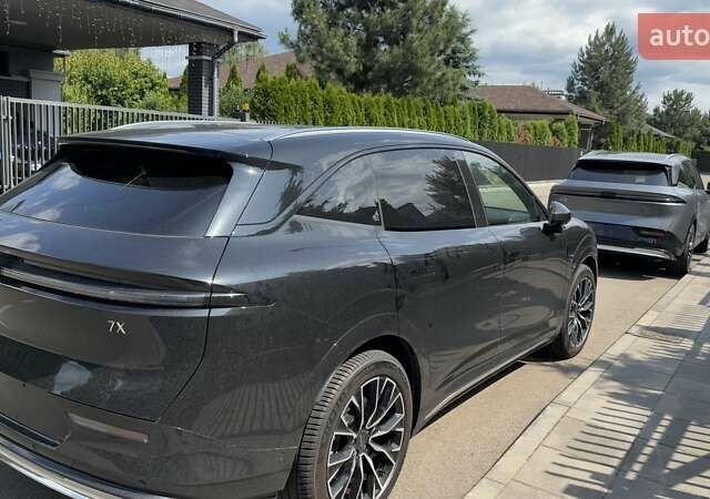 Черный Zeekr 7X, объемом двигателя 0 л и пробегом 1 тыс. км за 42700 $, фото 2 на Automoto.ua