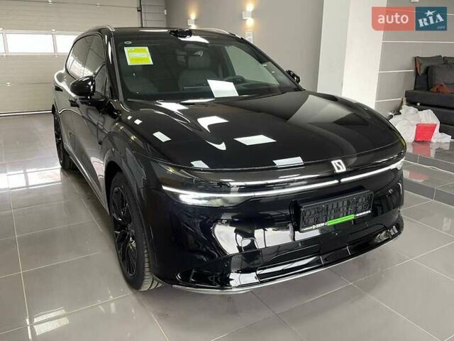 Черный Zeekr 7X, объемом двигателя 0 л и пробегом 1 тыс. км за 40499 $, фото 2 на Automoto.ua