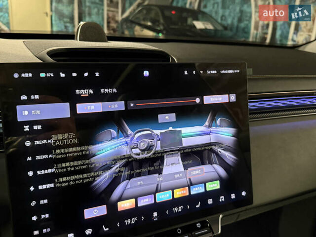 Чорний Zeekr 7X, об'ємом двигуна 0 л та пробігом 1 тис. км за 43500 $, фото 39 на Automoto.ua