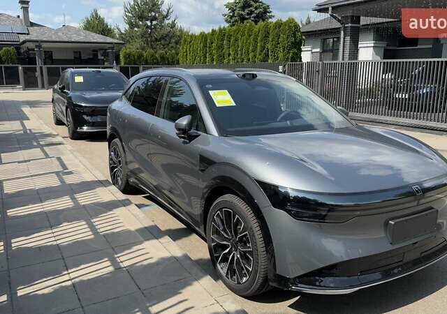 Черный Zeekr 7X, объемом двигателя 0 л и пробегом 1 тыс. км за 42700 $, фото 1 на Automoto.ua