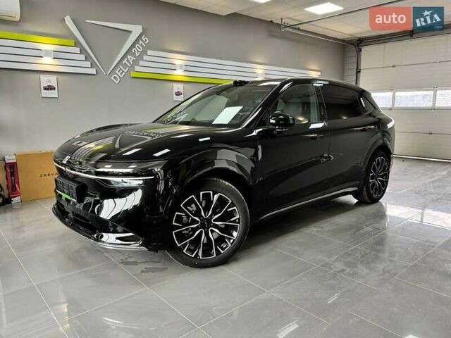 Черный Zeekr 7X, объемом двигателя 0 л и пробегом 1 тыс. км за 39750 $, фото 1 на Automoto.ua