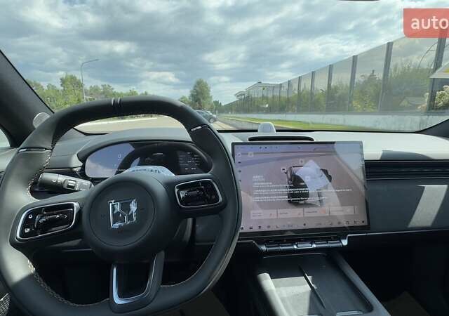 Черный Zeekr 7X, объемом двигателя 0 л и пробегом 1 тыс. км за 42700 $, фото 39 на Automoto.ua
