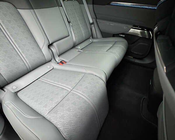 Черный Zeekr 7X, объемом двигателя 0 л и пробегом 2 тыс. км за 42500 $, фото 38 на Automoto.ua