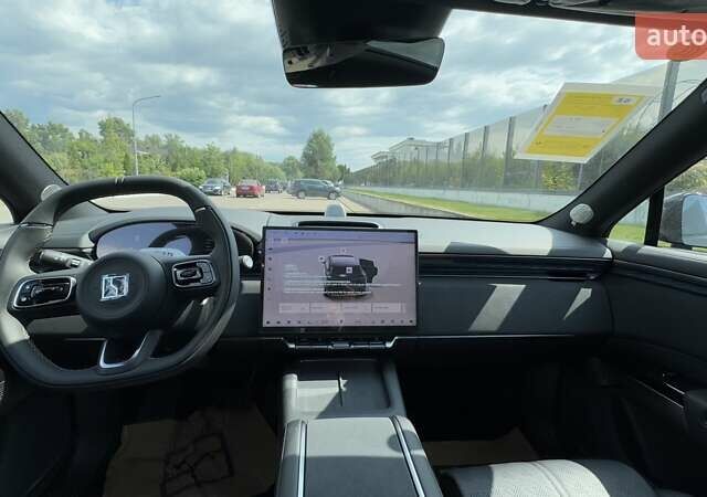 Черный Zeekr 7X, объемом двигателя 0 л и пробегом 1 тыс. км за 42700 $, фото 37 на Automoto.ua