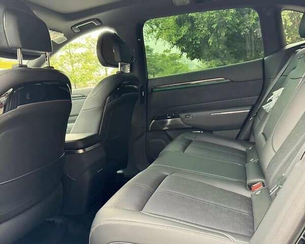 Черный Zeekr 7X, объемом двигателя 0 л и пробегом 1 тыс. км за 44999 $, фото 5 на Automoto.ua