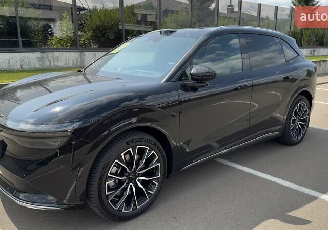 Черный Zeekr 7X, объемом двигателя 0 л и пробегом 1 тыс. км за 42700 $, фото 3 на Automoto.ua