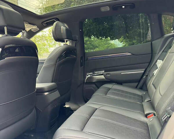 Черный Zeekr 7X, объемом двигателя 0 л и пробегом 1 тыс. км за 40499 $, фото 4 на Automoto.ua
