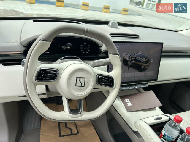 Коричневый Zeekr 7X, объемом двигателя 0 л и пробегом 1 тыс. км за 37900 $, фото 8 на Automoto.ua