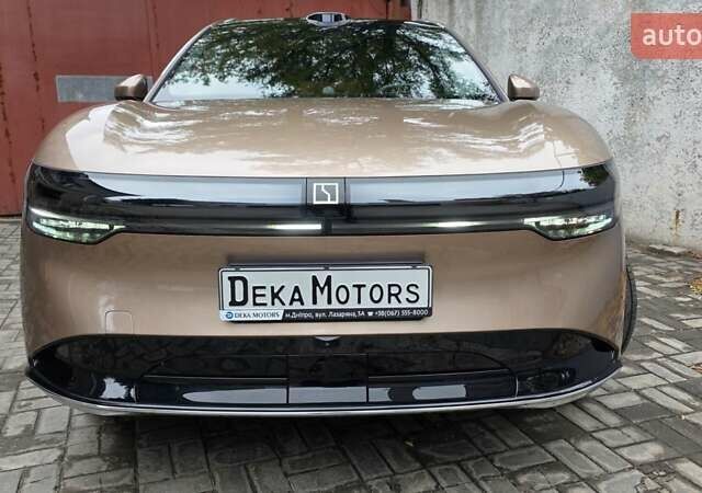 Коричневий Zeekr 7X, об'ємом двигуна 0 л та пробігом 8 тис. км за 39900 $, фото 6 на Automoto.ua