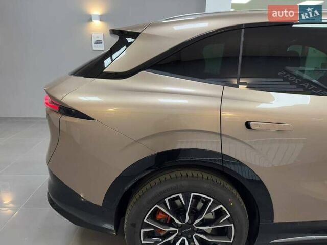 Коричневый Zeekr 7X, объемом двигателя 0 л и пробегом 1 тыс. км за 38099 $, фото 5 на Automoto.ua