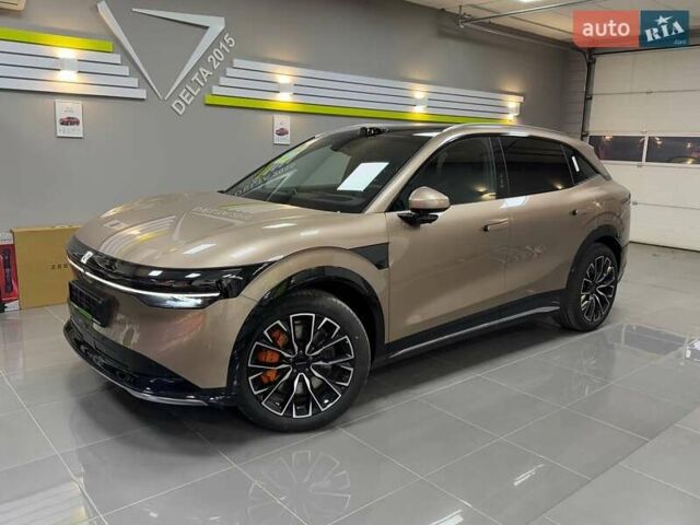 Коричневый Zeekr 7X, объемом двигателя 0 л и пробегом 1 тыс. км за 38099 $, фото 1 на Automoto.ua