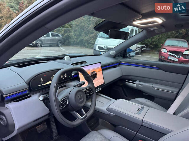 Красный Zeekr 7X, объемом двигателя 0 л и пробегом 13 тыс. км за 44999 $, фото 15 на Automoto.ua