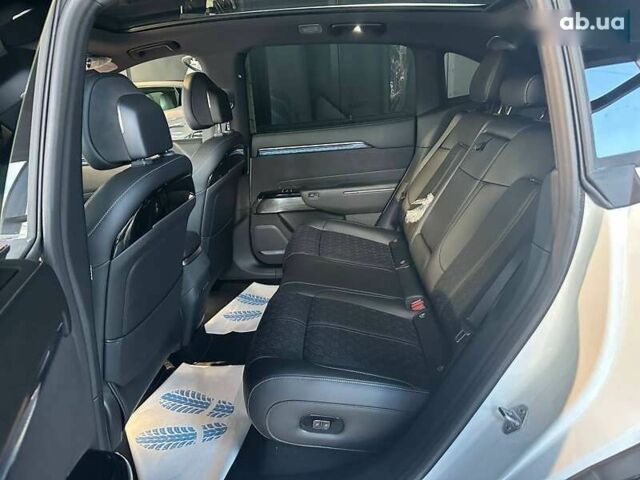 Zeekr 7X, объемом двигателя 4.25 л и пробегом 1 тыс. км за 39300 $, фото 18 на Automoto.ua