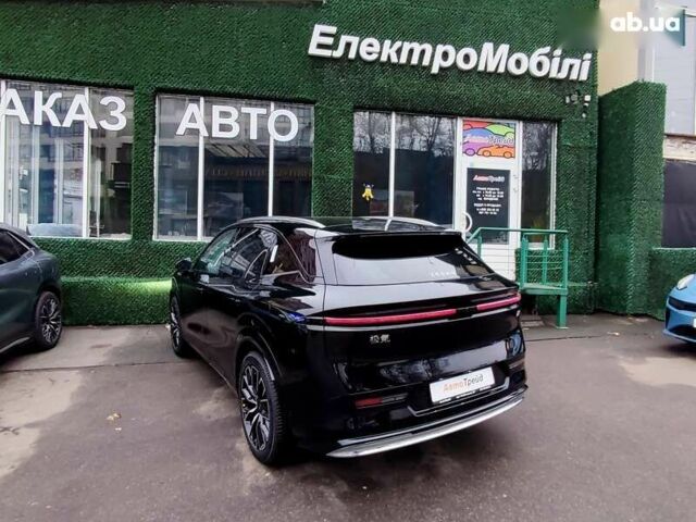 Zeekr 7X, объемом двигателя 4.25 л и пробегом 1 тыс. км за 38880 $, фото 5 на Automoto.ua