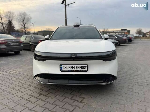 Zeekr 7X, объемом двигателя 0 л и пробегом 10 тыс. км за 43500 $, фото 18 на Automoto.ua