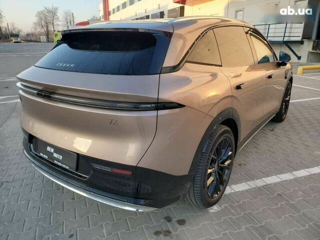 Zeekr 7X, объемом двигателя 0 л и пробегом 1 тыс. км за 43800 $, фото 8 на Automoto.ua