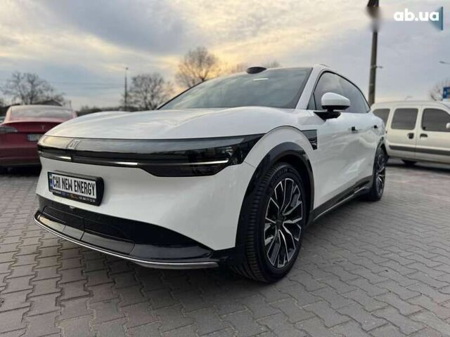 Zeekr 7X, объемом двигателя 0 л и пробегом 10 тыс. км за 43500 $, фото 24 на Automoto.ua