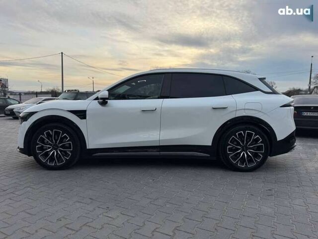 Zeekr 7X, объемом двигателя 0 л и пробегом 10 тыс. км за 43500 $, фото 1 на Automoto.ua