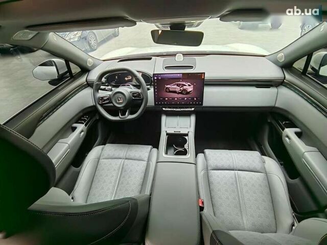 Zeekr 7X, объемом двигателя 0 л и пробегом 7 тыс. км за 33899 $, фото 8 на Automoto.ua