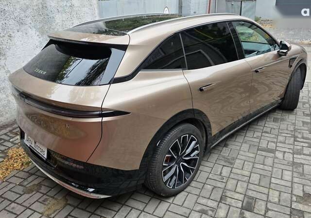 Zeekr 7X, объемом двигателя 0 л и пробегом 8 тыс. км за 38890 $, фото 4 на Automoto.ua